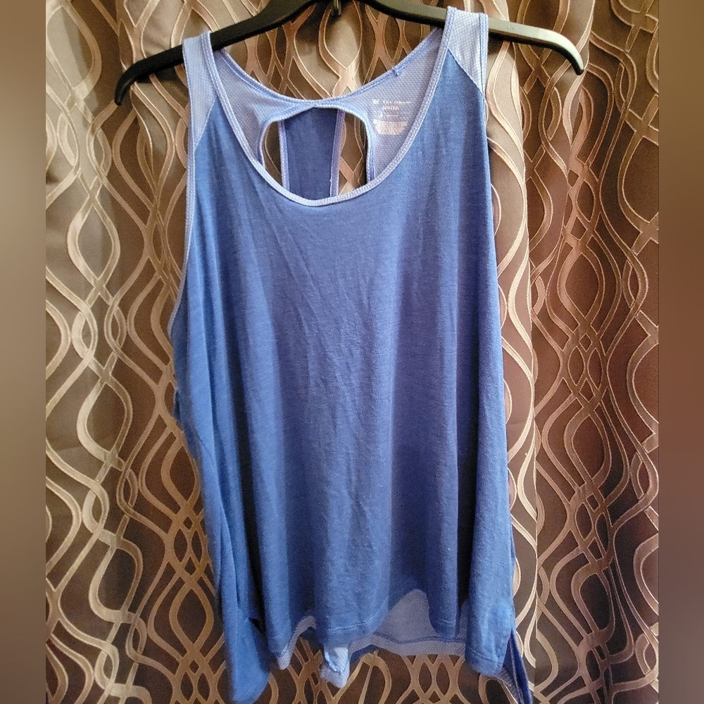 Tek Gear Drytek workout tank. Size XL